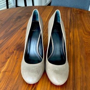 Tory Burch Grey Leather shoes
